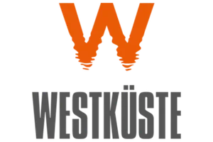 Prokanzlei Logo Westküste mit orangefarbenem W-Symbol und grauem Schriftzug auf transparentem Hintergrund.